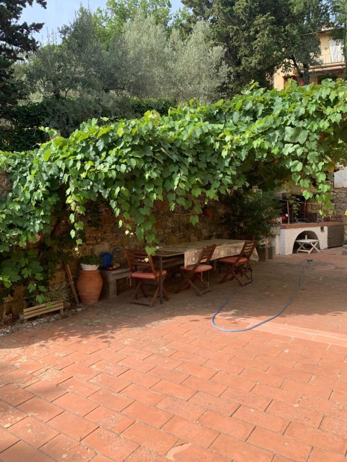La Stanza Col Giardino Hotel Bagno A Ripoli Bagian luar foto